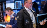 创业板ETF、沪深300ETF等早盘大幅放量，资金进场迹象明显